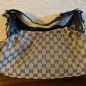 Authentic Gucci Canvas Hobo Shoulder bag with certificate